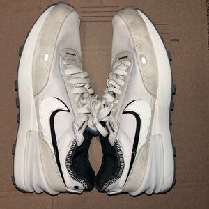 Nike Waffle One Phantom Sail men’s size 11 cream white black tennis shoes